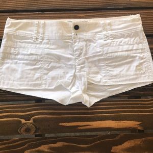 Abercrombie & Fitch - shorts